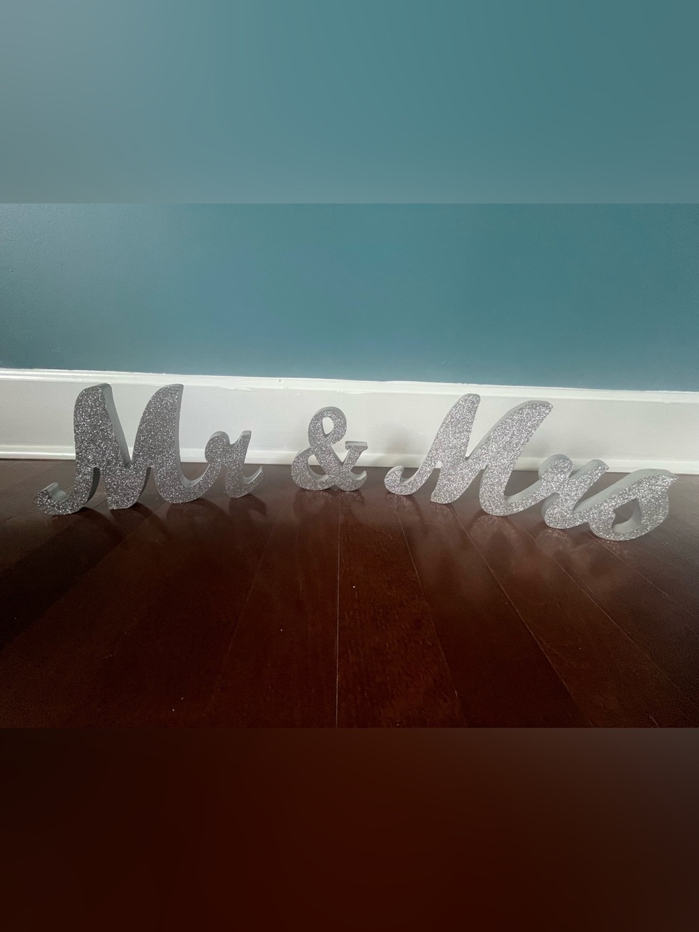 Hobby Lobby Silver Glitter "Mr & Mrs" Tabletop Sign